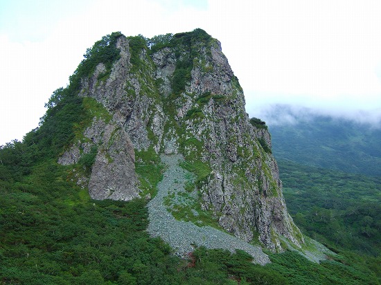 ガマ岩.jpg