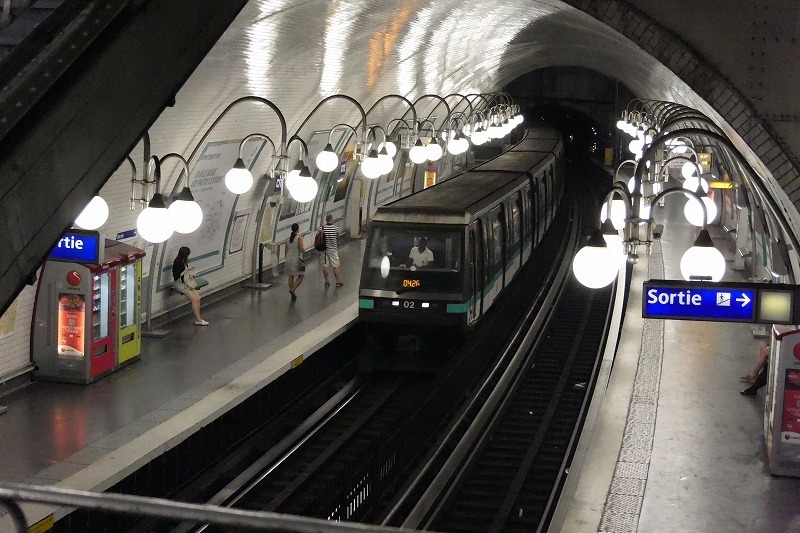 paris2 (9).jpg