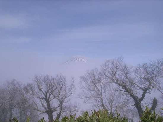 雲の中の羊蹄山